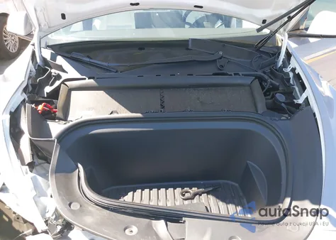 2022 Tesla Model Y Long Range Dual Motor All-Wheel Drive from USA, damaged, VIN 7SAYGDEE2NF382991